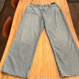 Abercrombie & Fitch High Rise Loose Jeans in Light Blue